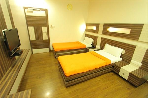 Princess Hotel Ankleshwar Exterior photo
