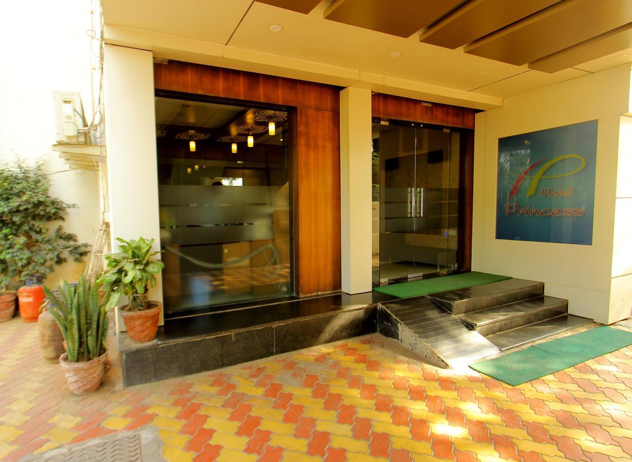 Princess Hotel Ankleshwar Exterior photo